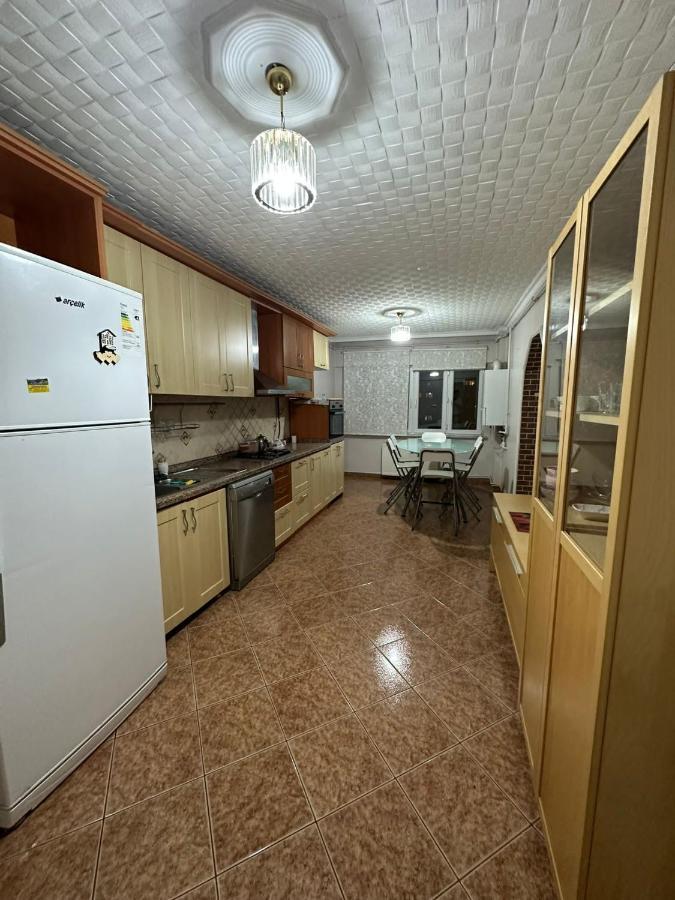 Lovely 2 Bedrooms Apartment With Full Furniture Provincia di Provincia di Istanbul Esterno foto